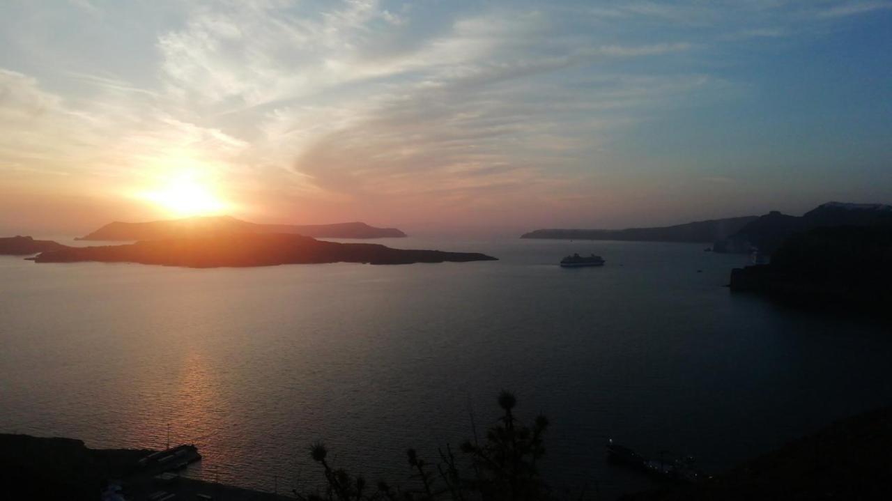 فيلا Poudras Amazing View Caldera Ormos Athinios المظهر الخارجي الصورة